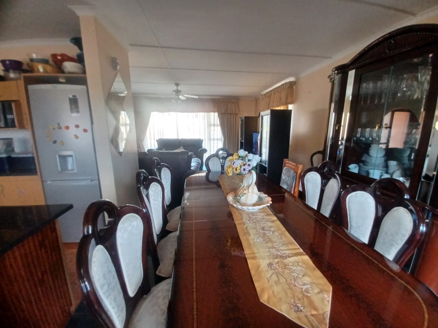 3 Bedroom Property for Sale in Rosedale Park Eastern Cape